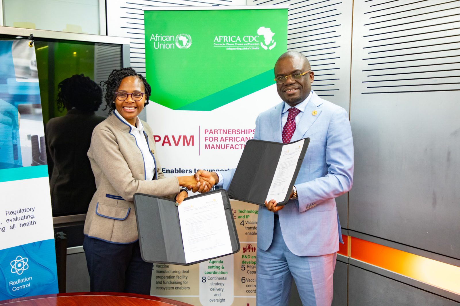 Africa Cdc Donates Equipment To Sahpra To Support Regulatory Functions In Vaccine Manufacturing