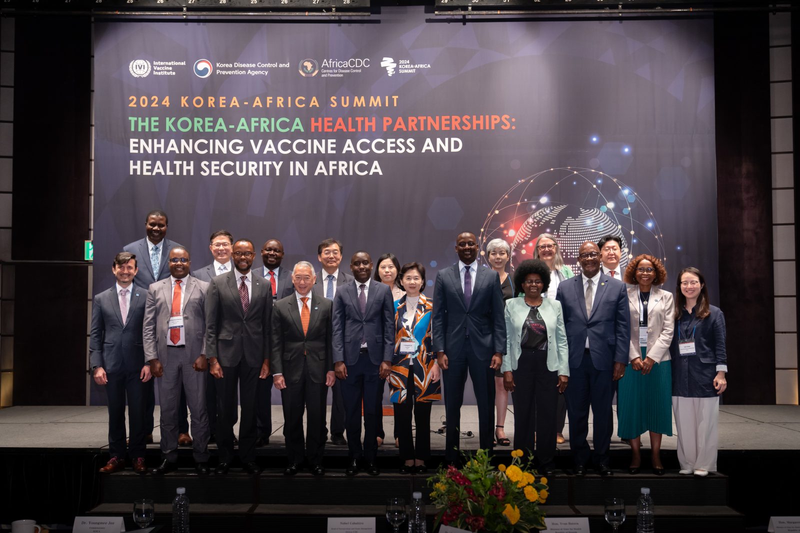 아프리카 CDC, IVI, KDCA가 힘을 합쳐 2024년 한-아프리카 정상회담에서 아프리카의 백신 접근 및 보건 안보를 위한 파트너십 구축